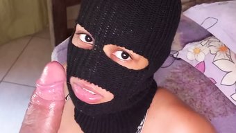Hamile Bebek Tüylü Brezilyalı Amını Kocasının Arkadaşıyla Paylaşıyor
