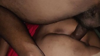 Ayartılan Genç Kız Hd Videoda Ilk Anal Deneyimini Yaşıyor