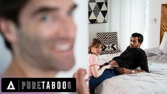 Profesör Alex Jones, Melody Ve Erkek Arkadaşını Tabu Seks Için Davet Etmeye Devam Ediyor.
